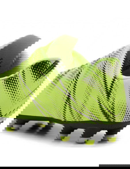 Puma Attacanto FGAG M 107477 07 shoes