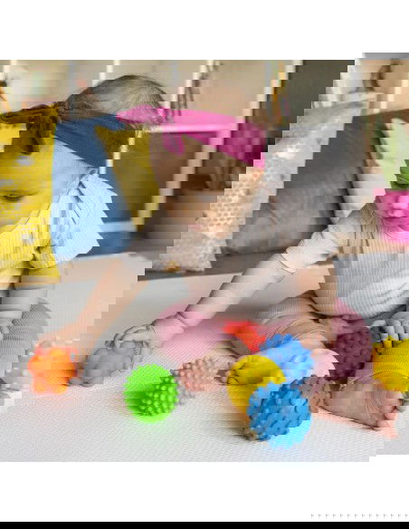 Sensory balls shapes AM Tullo 419