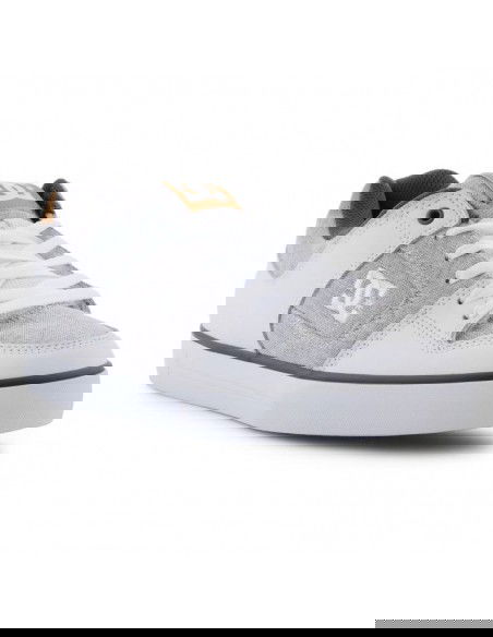 DC Shoes Pure M 300660XSWS shoes