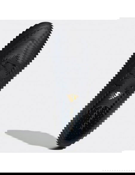 Adidas Predator Club FxG IF6345 shoes