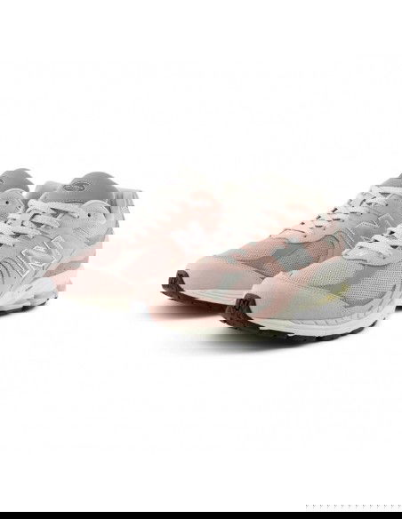 New Balance M2002RFC sports shoes