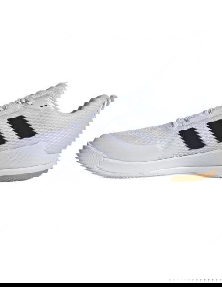 Adidas Novaflight 2 ID3667 shoes