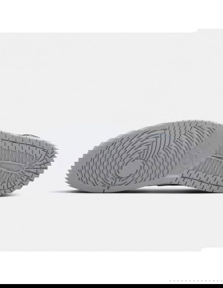 Jordan 1 Mid Wolf Grey Midnight Navy DQ8426104 MBS