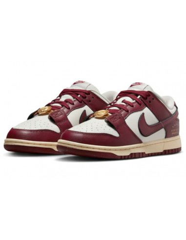 Nike Dunk Low SE Sisterhood Sail Team...