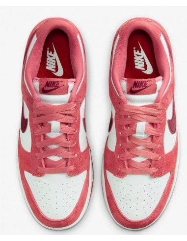 Nike Dunk Low Valentine's Day 2024...