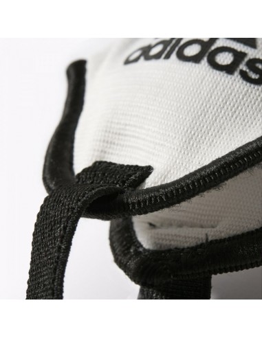 Adidas 651879 ankle football pads