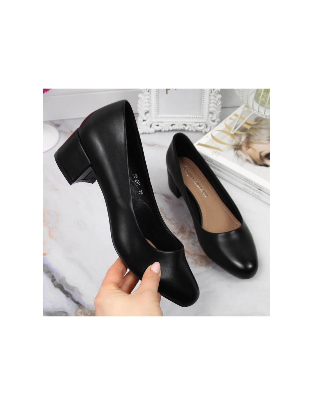 Black Pumps on a block from W Sergio Leone
