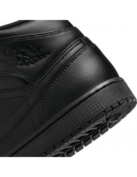 Jordan 1 Mid Triple Black 554724093 MBS