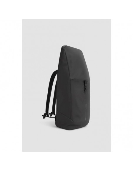 XD DESIGN BACKPACK WATERPROOF URBAN FLAPTOP BLACK PN P7062601