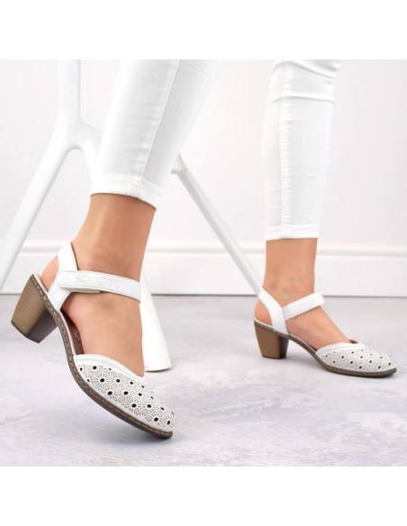 Comfortable leather sandals Rieker W RKR650 white
