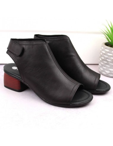 Leather comfortable sandals Remonte W RKR654