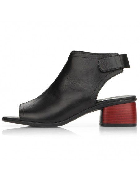 Leather comfortable sandals Remonte W RKR654