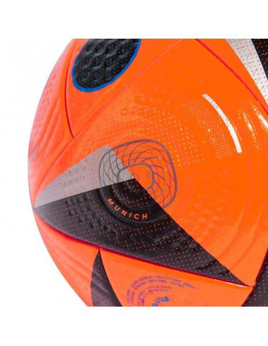 adidas Fussballliebe Winter Euro 2024...