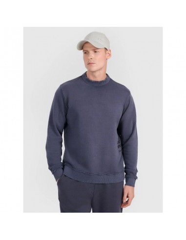 Men's sweatshirt without zipper and...