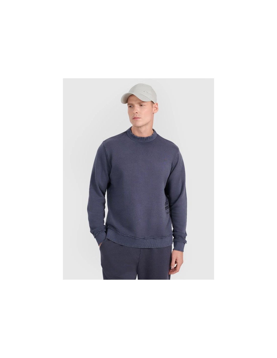 Men's sweatshirt without zipper and hood 4F 4FWSS25TSWSM173922S