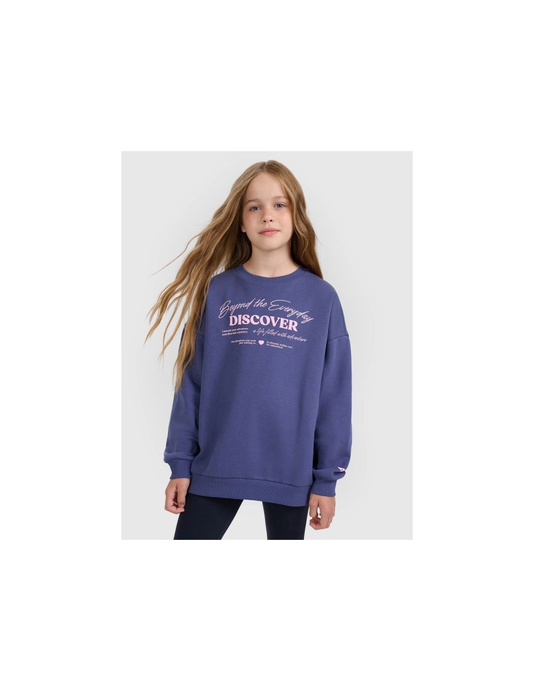Oversized sweatshirt without a hood for girls 4F 4FJRAW25TSWSF242833S