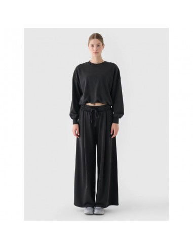 Women's sweatshirt without zipper and...