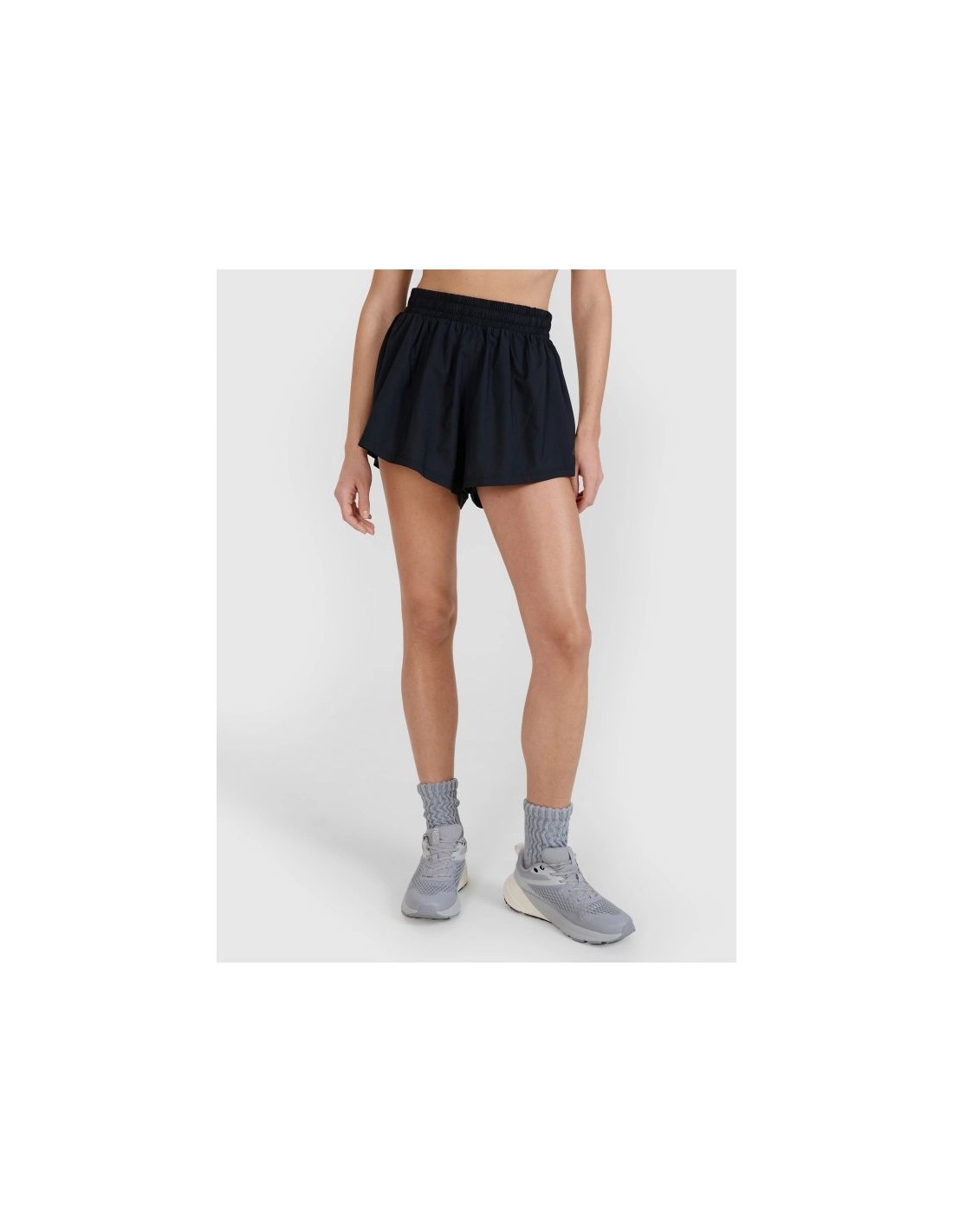 4F Women's quickdrying training shorts 4F 4FWSS25TFSHF087220S