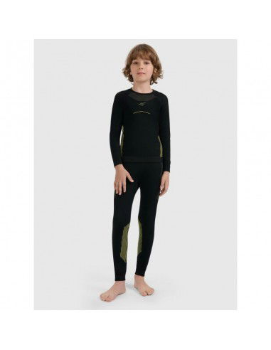Boy's seamless thermal underwear set...