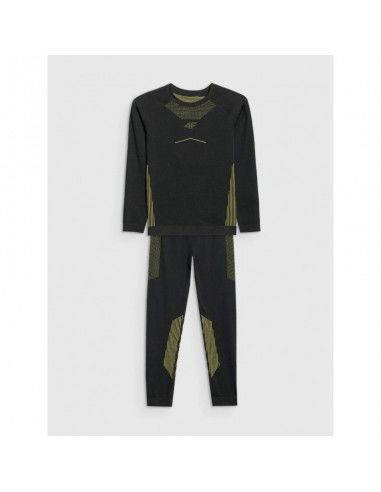 Boy's seamless thermal underwear set...