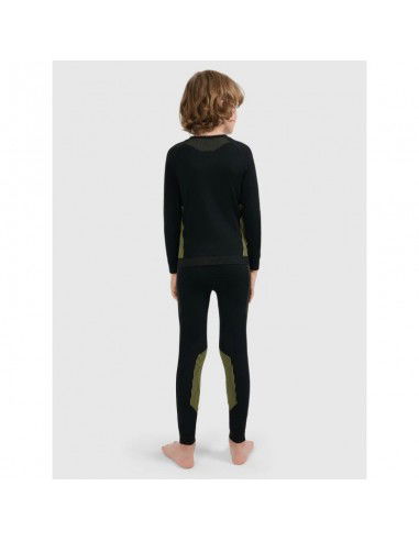 Boy's seamless thermal underwear set...
