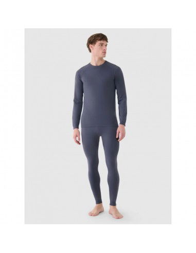 Men's seamless thermal underwear...