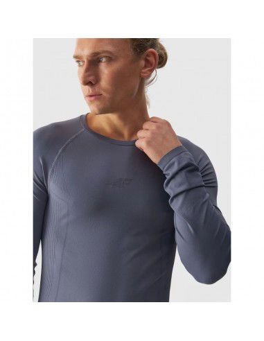 Men's seamless thermal underwear top...