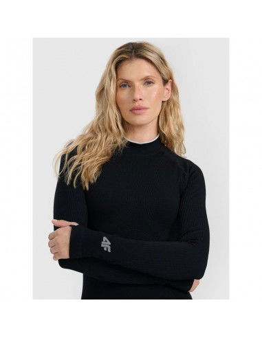 Women's seamless thermal underwear...