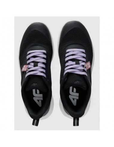 Children's sports shoes with a...