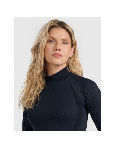 Women's seamless thermal underwear...