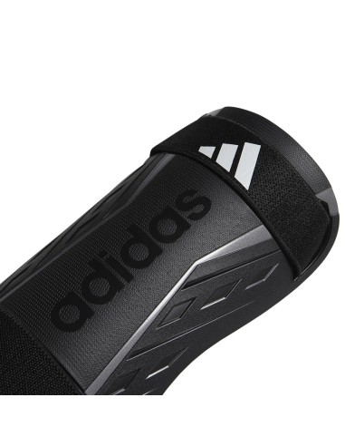 Adidas Tiro Training HN5604 football pads