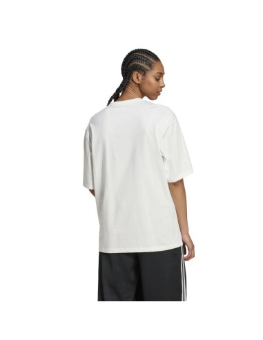 adidas Originals Essentials Boyfriend women's Tshirt JC8967