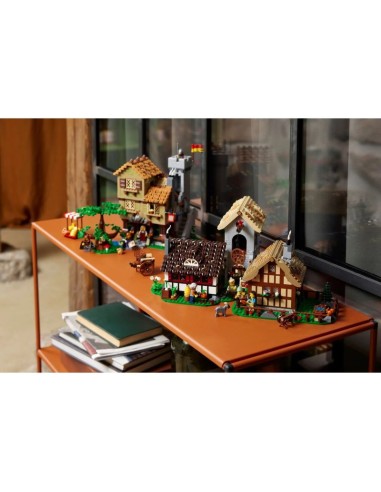 LEGO Icons 10332 Medieval Town Square