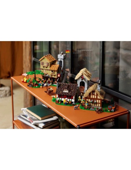 LEGO Icons 10332 Medieval Town Square