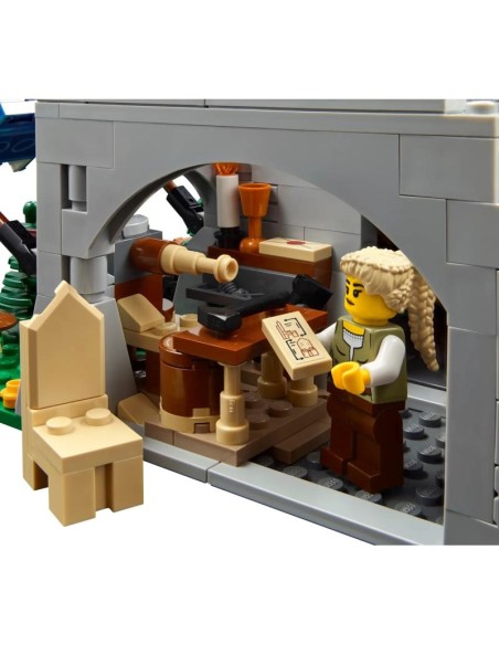 LEGO Icons 10332 Medieval Town Square