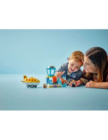 LEGO DUPLO 10443 FIRST TIME AT THE AIRPORT