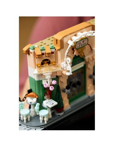 LEGO ICONS 10362 French Cafe