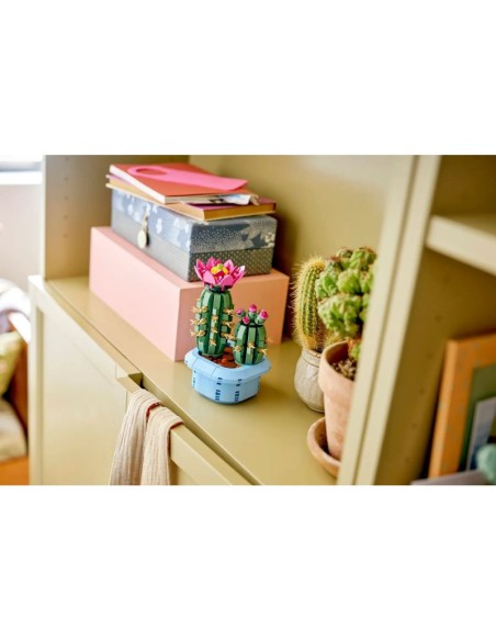 LEGO Botanical 11509 Blooming Cactus in a Pot