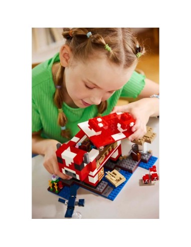 LEGO MINECRAFT 21270 Mushroom Cow House
