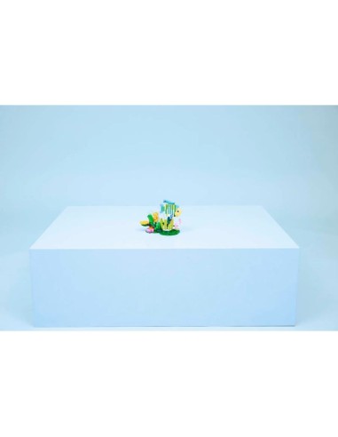 LEGO Creator 31384 Wild Animals Colorful Hummingbird