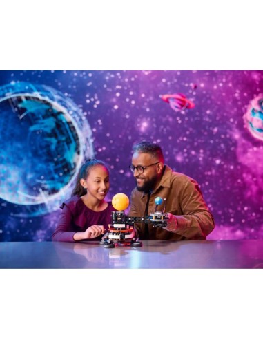 LEGO Technic 42179 Planet Earth and Moon in Orbit