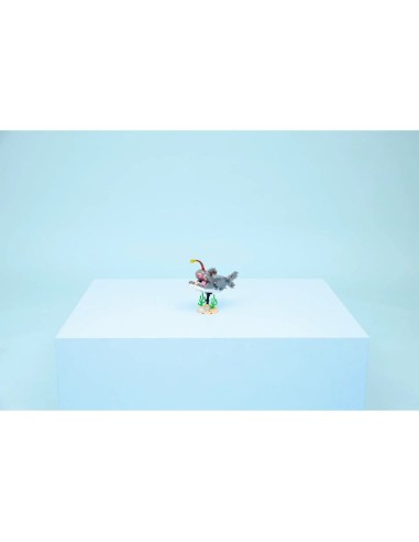 LEGO Creator 31381 Menacing Shark with Treasure Chest