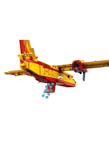 LEGO Technic 42152 Firefighting Plane