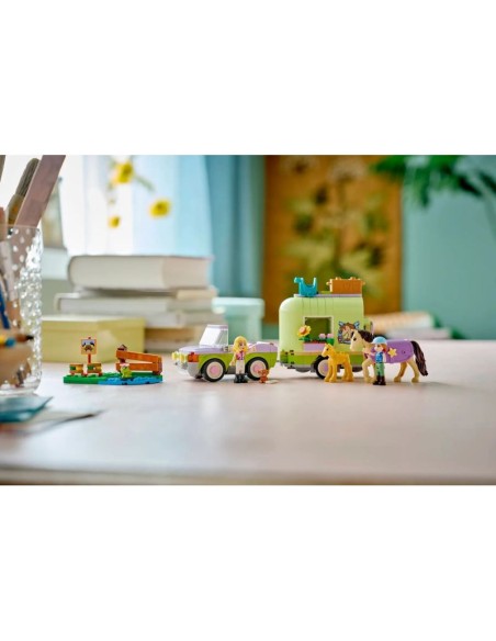 LEGO Friends 42695 Foal Trailer