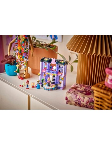 LEGO Friends 42685 Heartlake Fashion Show