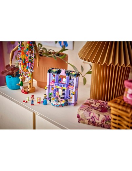 LEGO Friends 42685 Heartlake Fashion Show