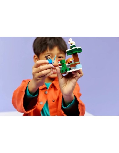 LEGO Minecraft 21583 Steve's Taiga Adventure