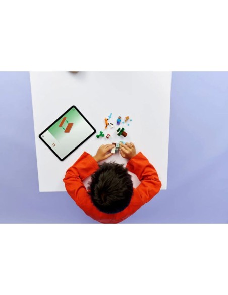 LEGO Minecraft 21583 Steve's Taiga Adventure