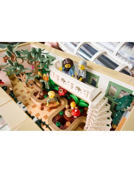 LEGO Ideas 21353 Botanical Garden