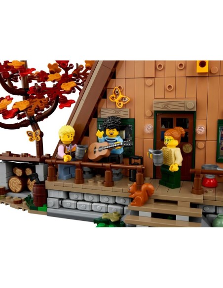 LEGO Ideas 21338 AFrame Hut